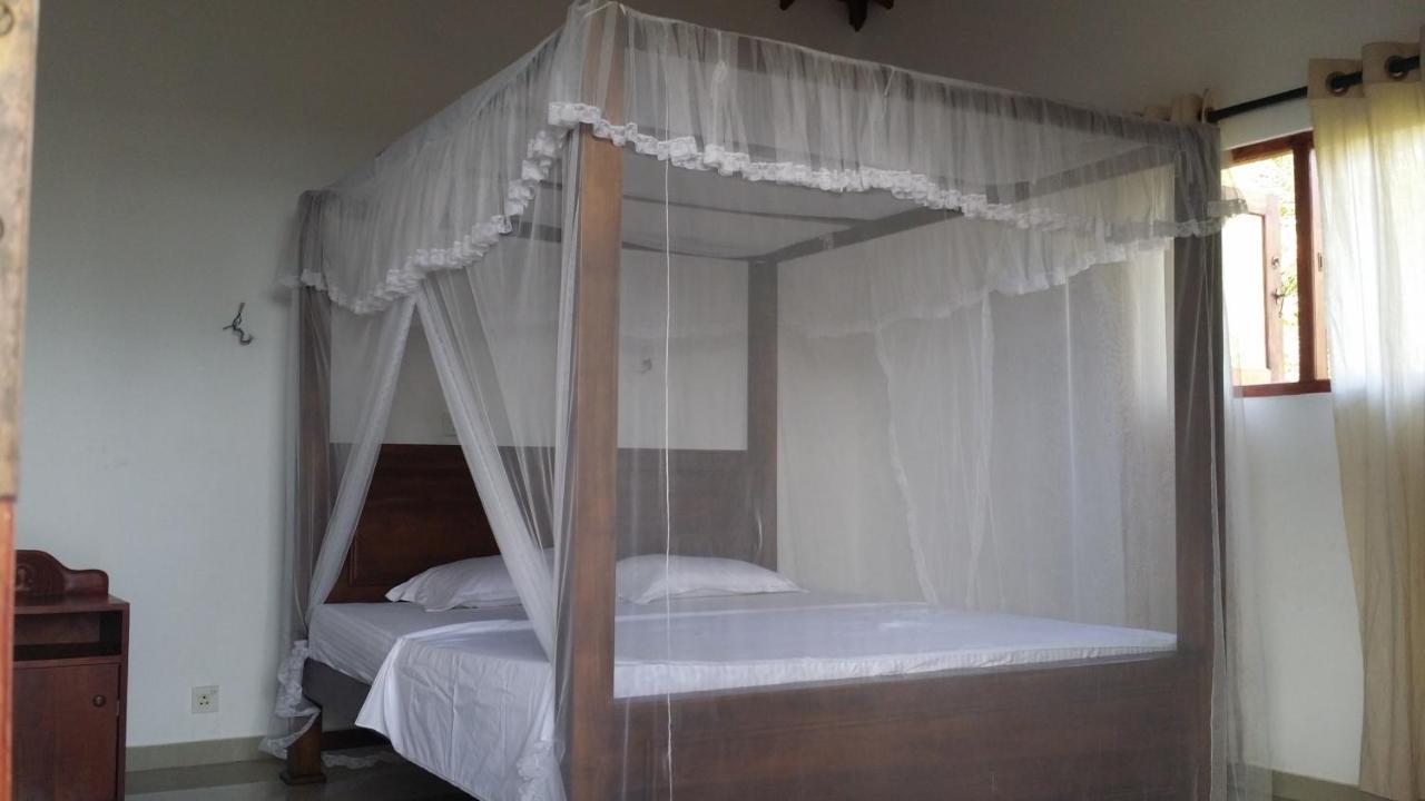 Gasthaus Ocean On House Unawatuna Exterior foto