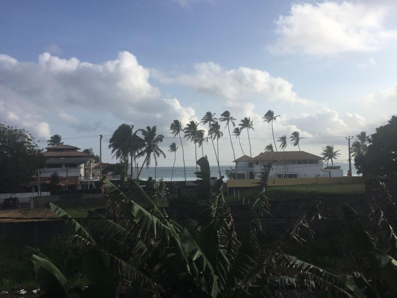Gasthaus Ocean On House Unawatuna Exterior foto