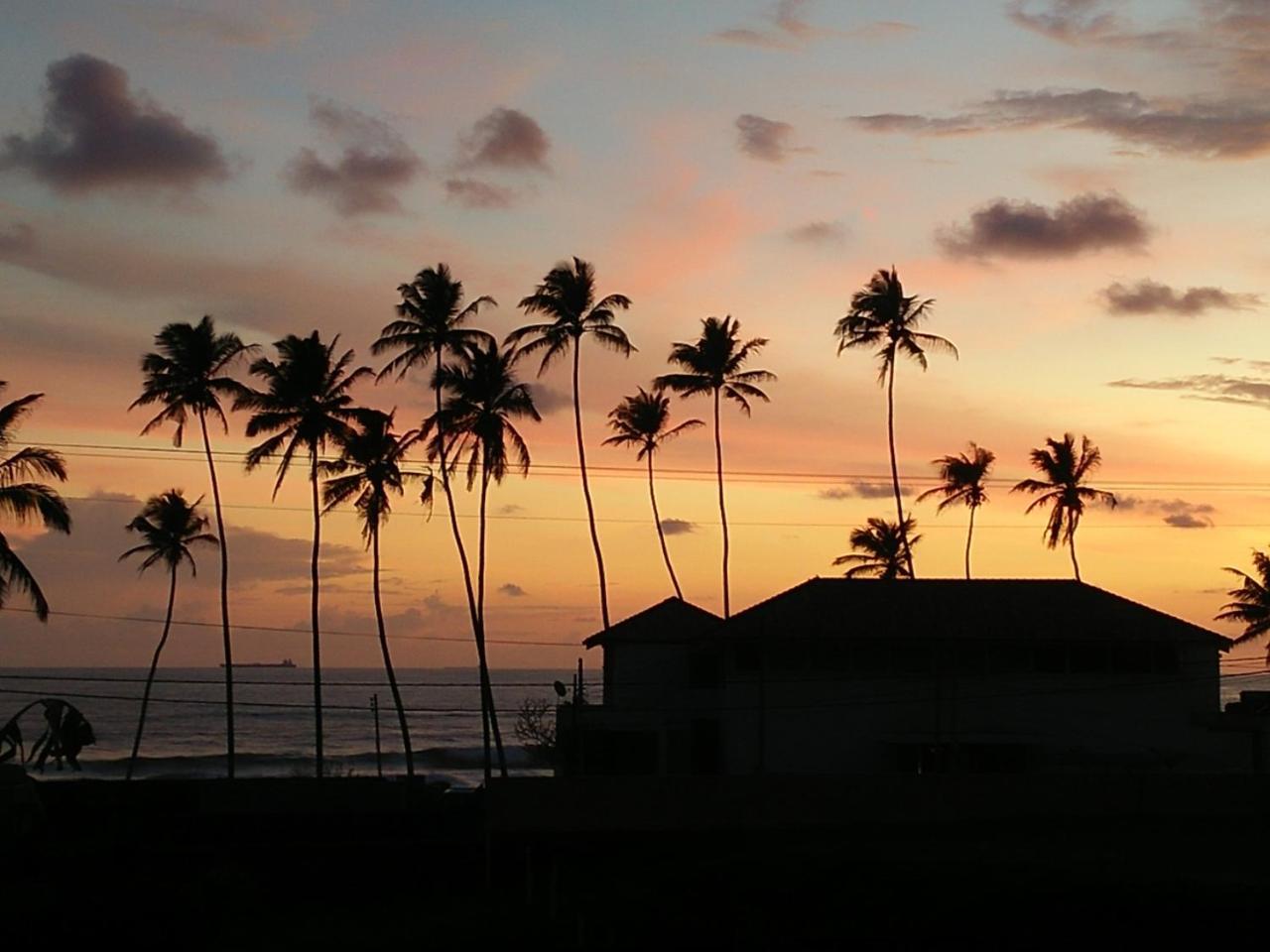 Gasthaus Ocean On House Unawatuna Exterior foto